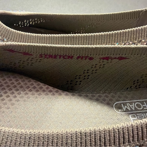 SKECHERS Cleo 2.0 Glitzy Daze Womens 8 Shoes Taupe Knit Rhinestone Pearl Flat - Picture 6 of 8